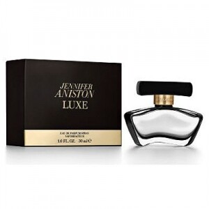 Luxe от Jennifer Aniston