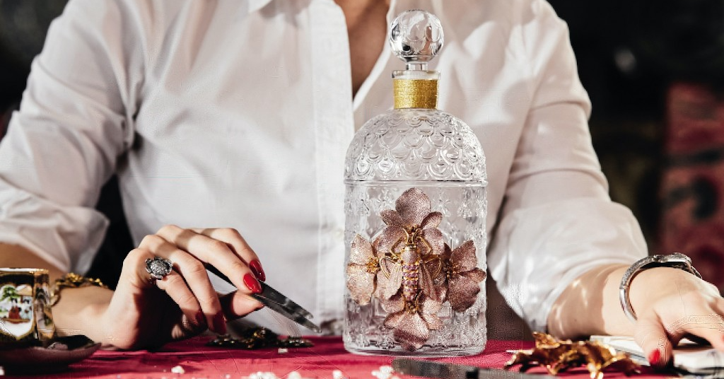 Guerlain выпустили коллекционное издание Le Songe de la Reine