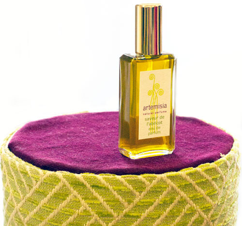 Saveur de l'Abricot от Artemisia – дебютный аромат нового бренда натуральной парфюмерии