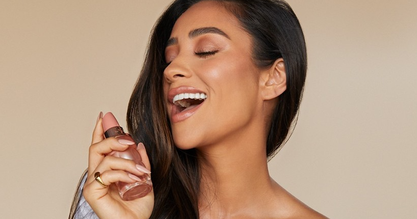 Cacharel опубликовали кампанию «Yes I Am Glorious» с Шей Митчелл