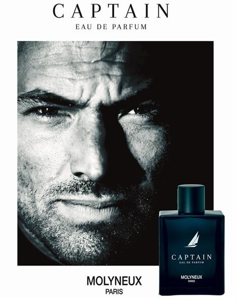 Captain (2015) от Molyneux