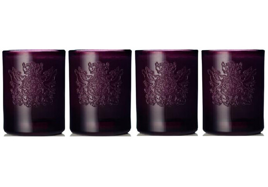 Дебютная коллекция свечей бренда Aedes de Venustas