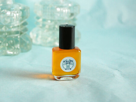 Aether Argent, A Roll in the Grass и Inuus от DSH Perfumes