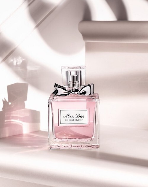 review parfum miss dior blooming bouquet
