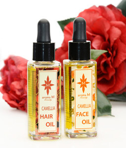 Новая коллекция Beauty от бренда Aroma M: ароматические масла Camellia Hair Oil и Camellia Face Oil