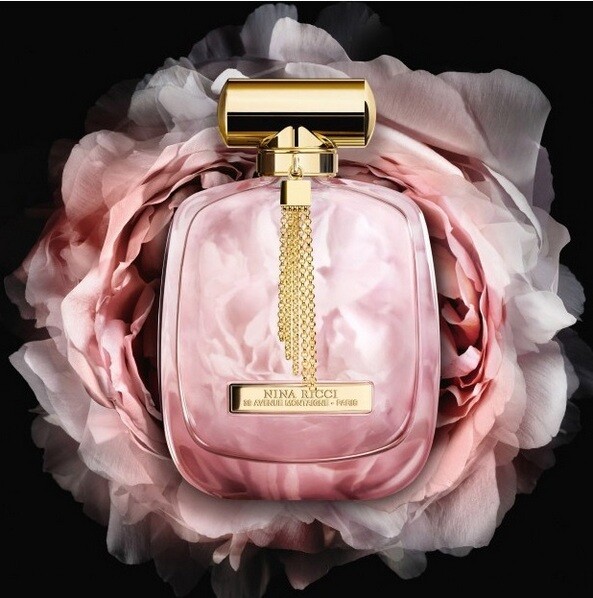 L'Extase Caresse de Roses от Nina Ricci