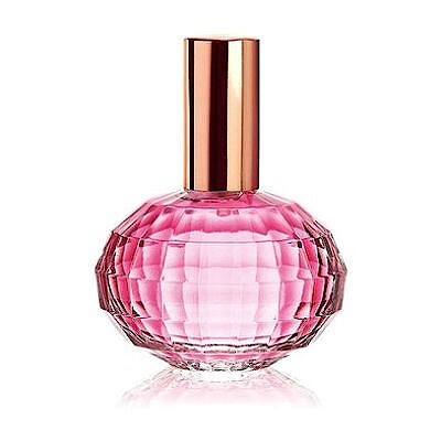 Oriflame Memories Flirting Under Fireworks