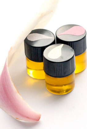 Magnolia Grove Perfume Trio, Triple Rose Solstice Elixir и Linden Moon от Phoenix Botanicals