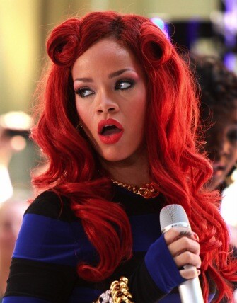 Рианна (Rihanna) собирается пополнить свою парфюмерную линию мужским ароматом