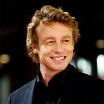 Австралийский актер Саймон Бакер (Simon Baker) станет лицом нового парфюма от Givenchy