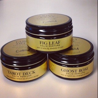 Fig Leaf, Tarot Deck и Ghost Rose от Catbird
