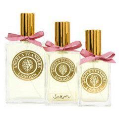 Sakura от Angela Flanders