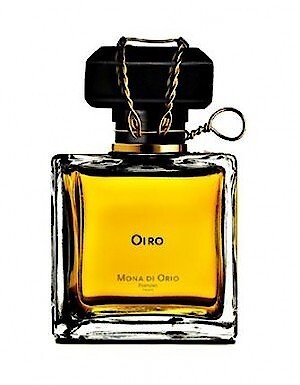 Mona di Orio Oiro