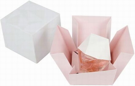 Bershka, Blue, Black и Pink от Bershka