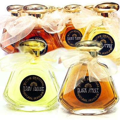 Batavia, Black Spruce, Embers и Fleurs Sauvage от Teone Reinthal Natural Perfume