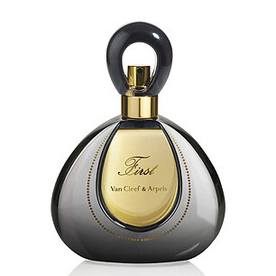 First Eau de Parfum Intense от Van Cleef & Arpels – новая версия легендарного женского аромата от всемирно известного французского ювелирного дома