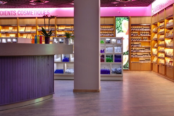 Новые магазины компаний Aroma-Zone, Fresh, Dior, Lancome, Estee Lauder, Takasago, Victoria’s Secret и Annick Goutal