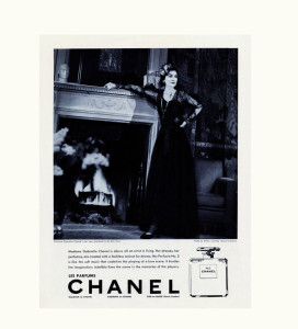 Парижская выставка “№5 Culture Chanel” в мае будет посвящена парфюму Chanel №5
