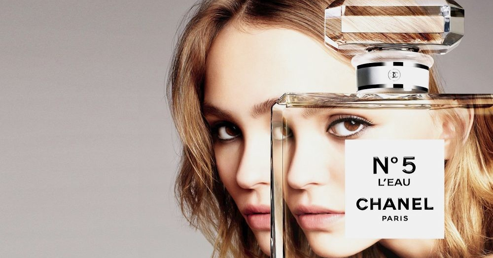 У Chanel вышла новая рекламная кампания с актрисой Лили-Роуз Депп