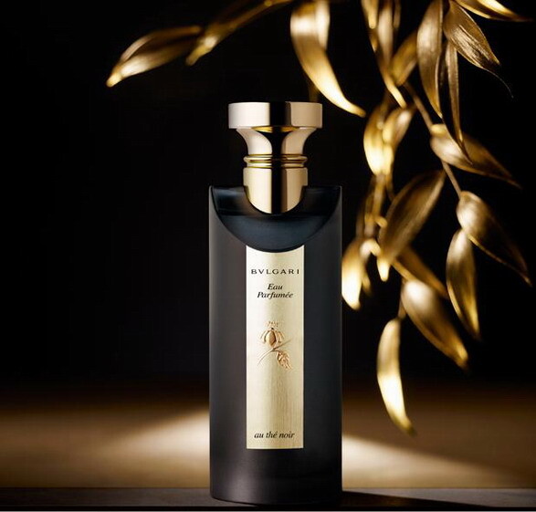 Eau Parfumee au The Noir от Bvlgari