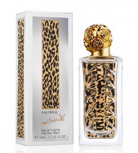 2_Dali Wild_with pack.jpg 2_Dali Wild_with pack.jpg