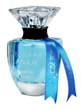 Brocard_Светская Львица Зима Близко_perfume.jpg
