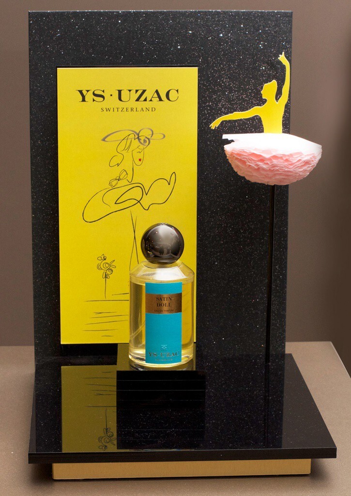 3_Satin Doll.jpg 3_Satin Doll.jpg