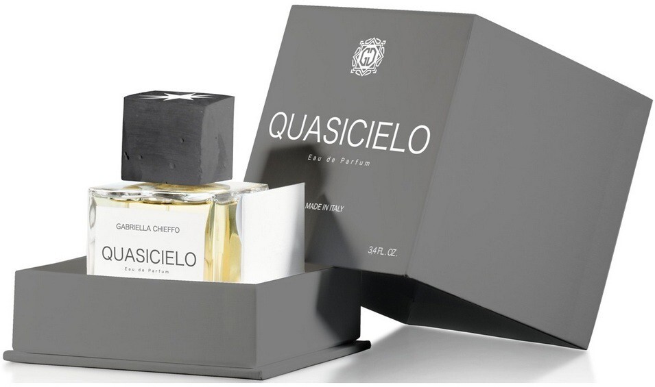 Maison Gabriella Chieffo_Quasicielo_with pack.jpg