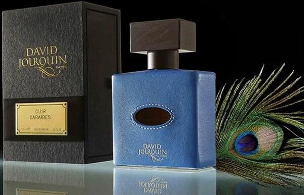 1_David Jourquin_Cuir Caraibes_perfume with pack.jpg