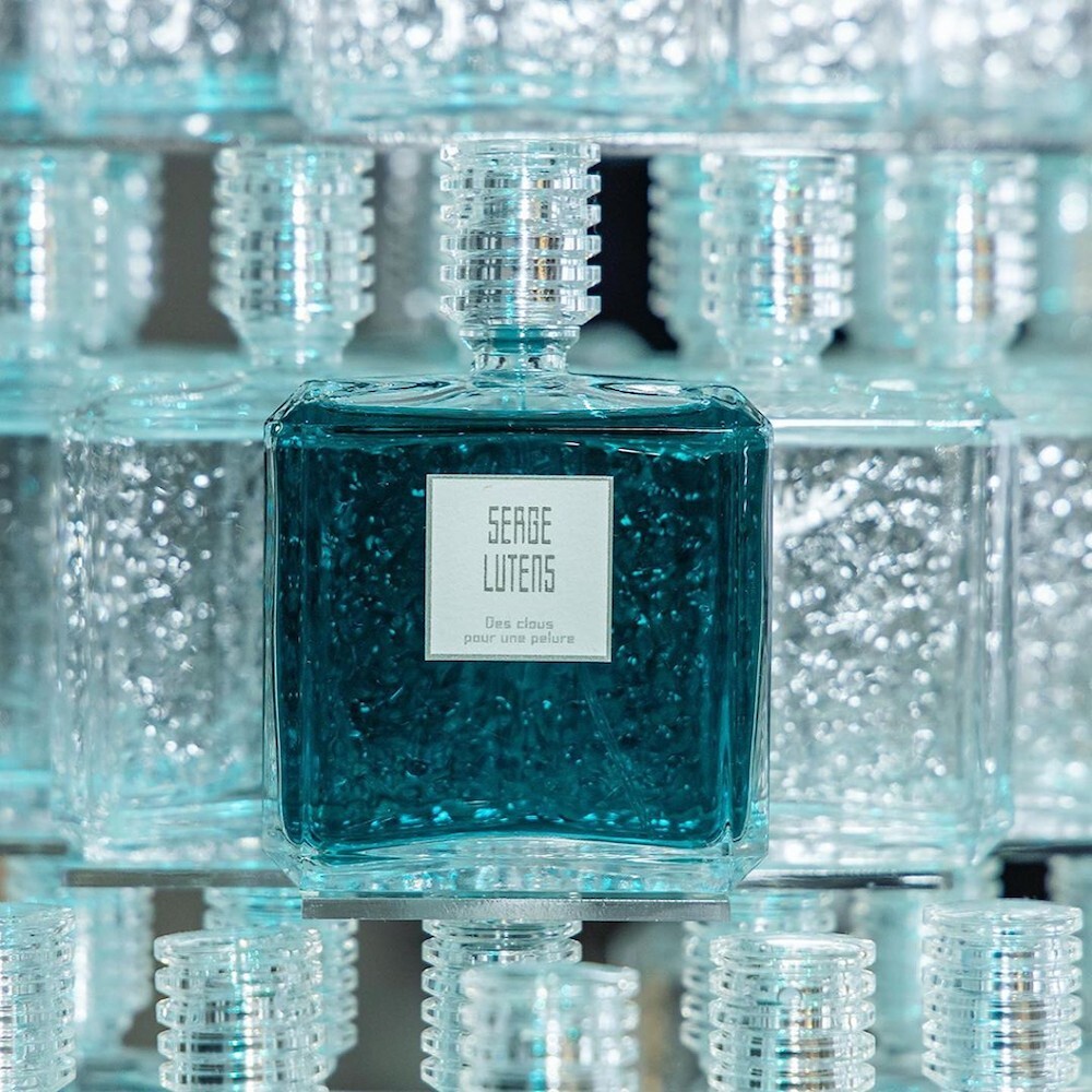 Фотография с парижской презентации Des Clous Pour Une Pelure. Источник изображения: инстаграм @hiroshi.wakui 83064442_406012786880501_2216994001241137834_n.jpg