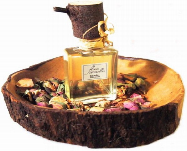 1_Sharini Parfums Naturels_Fleurs Eternelles_poster.jpg
