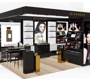 2_Givenchy_corner.jpg