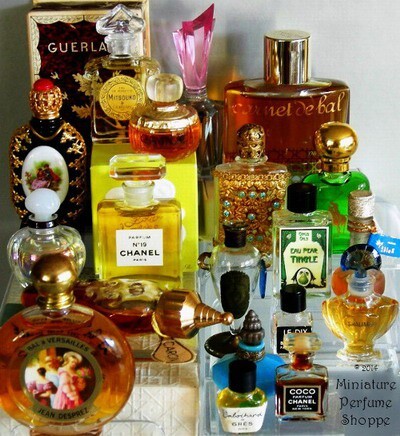 3_2_Miniature Perfume Shoppe and Museum.jpg