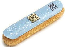 2_Thierry Mugler_Angel_cake.jpg