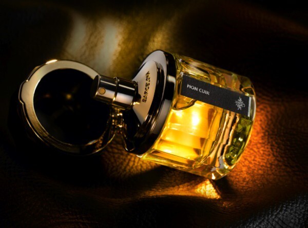 7_bottle_for_parfums.jpg