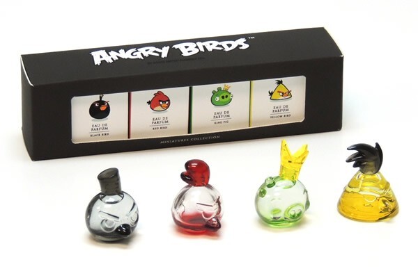 2_Angry Birds_perfumes_with pack.jpg