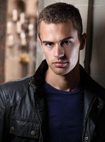 3_Theo James.jpg