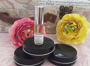 2_La Fleur by Livvy_Pucks Potion.jpg 2_La Fleur by Livvy_Pucks Potion.jpg