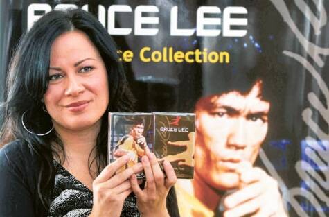 bruce-lee-perfume-2.jpg
