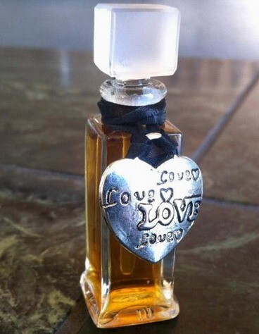 1_DSH Perfumes_Love.jpg