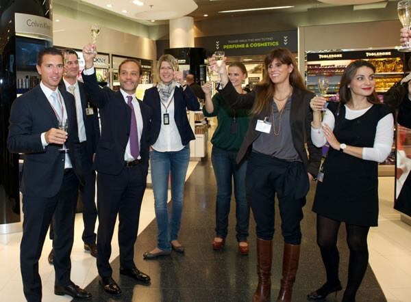 4_the_opening_Acqua Di Parma _in_airport_Zurich.jpg 4_the_opening_Acqua Di Parma _in_airport_Zurich.jpg