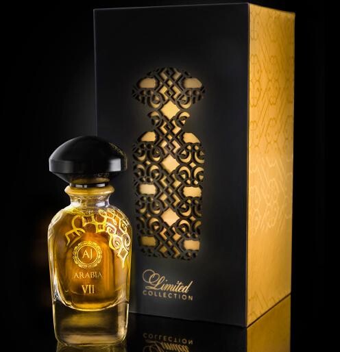 2_Aj Arabia_VII_with pack.jpg 2_Aj Arabia_VII_with pack.jpg