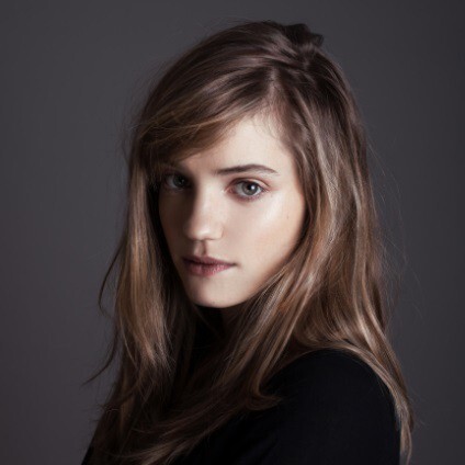 3_Rochas and Noemie Schmidt.jpg