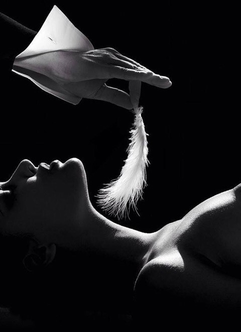 2_Killing Me Softly_picture.jpg 2_Killing Me Softly_picture.jpg