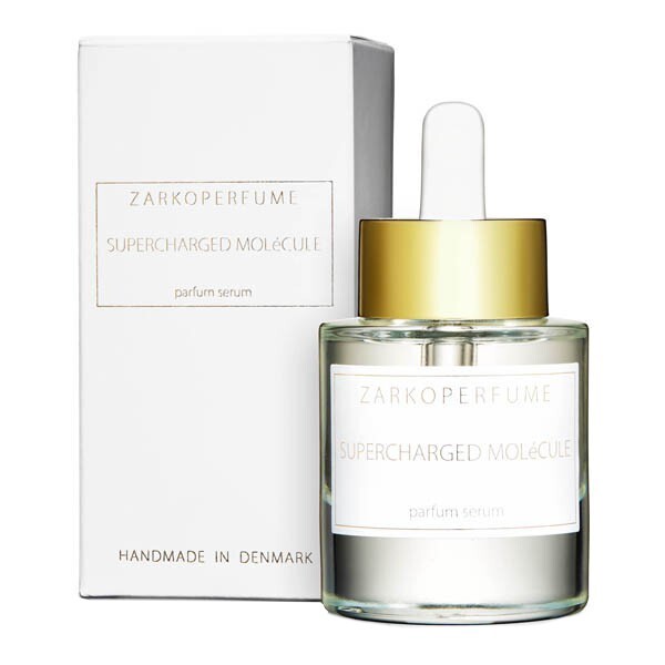 3_Zarkoperfume_Supercharged Molecule_with pack.jpg
