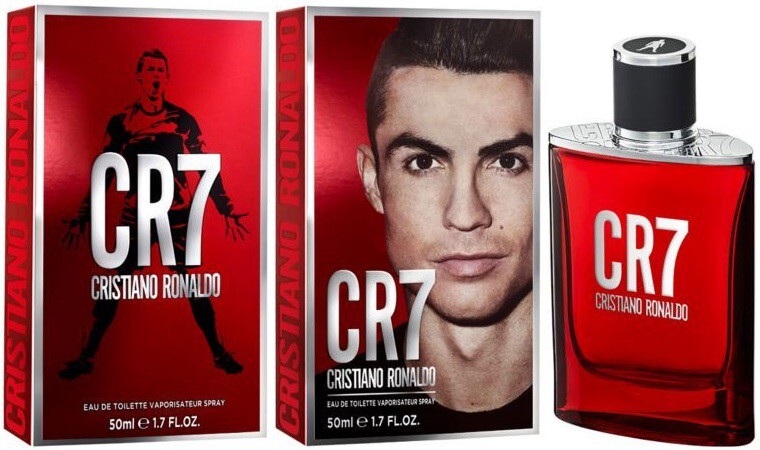 Cristiano Ronaldo_CR7_with pack.jpg