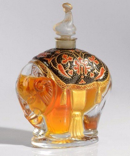 Kismet_flacon Baccarat 1921.jpg