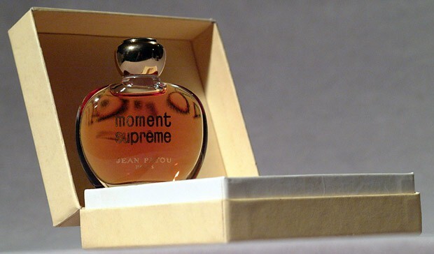 Moment_Supreme-2.jpg