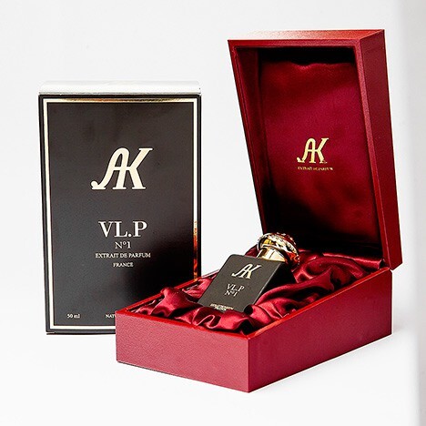 3_AK Perfume_VL.P No.1.jpg