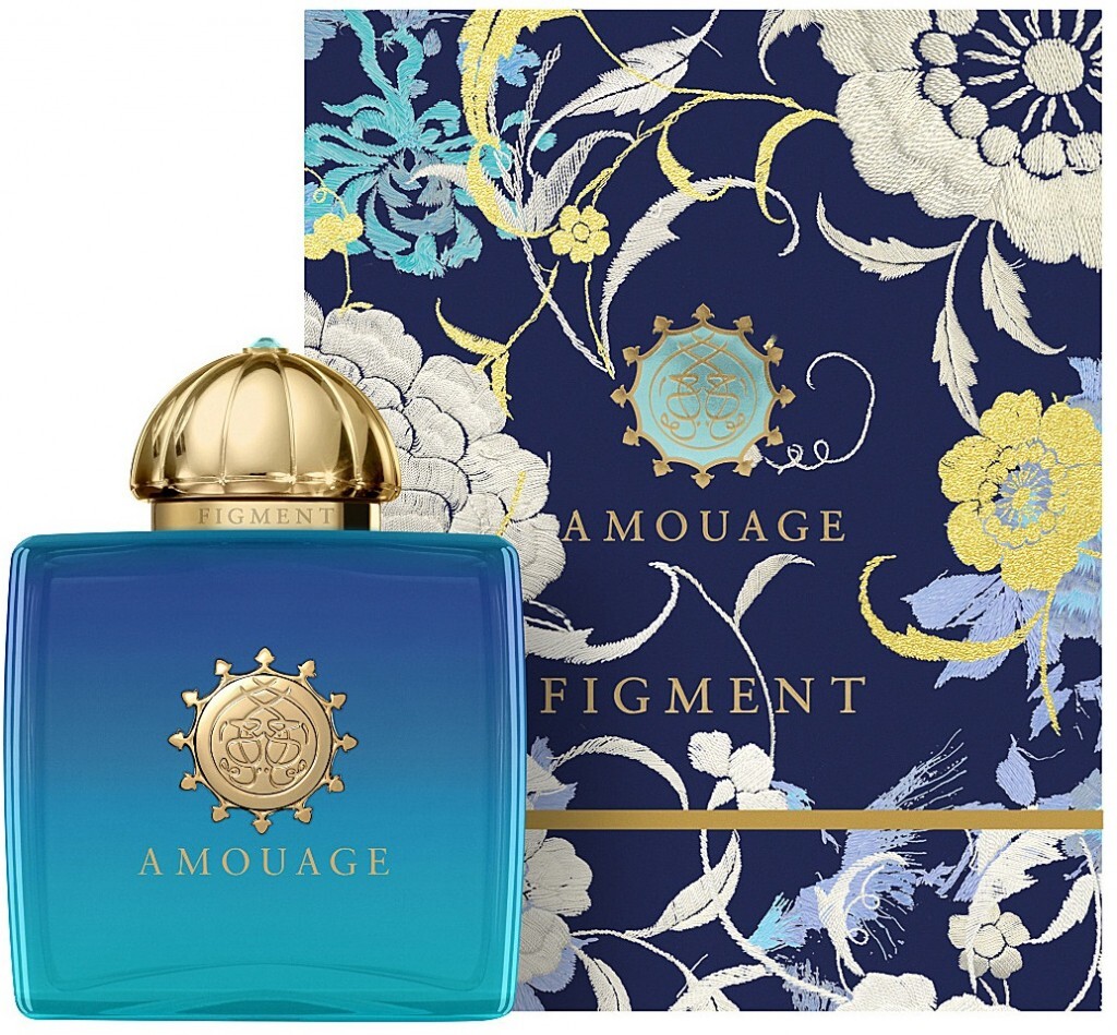 2_Amouage_Figment Woman_with pack.jpg 2_Amouage_Figment Woman_with pack.jpg